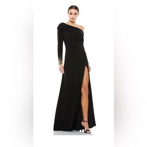 Macduggal Black Jersey One Shoulder Gown Size 12